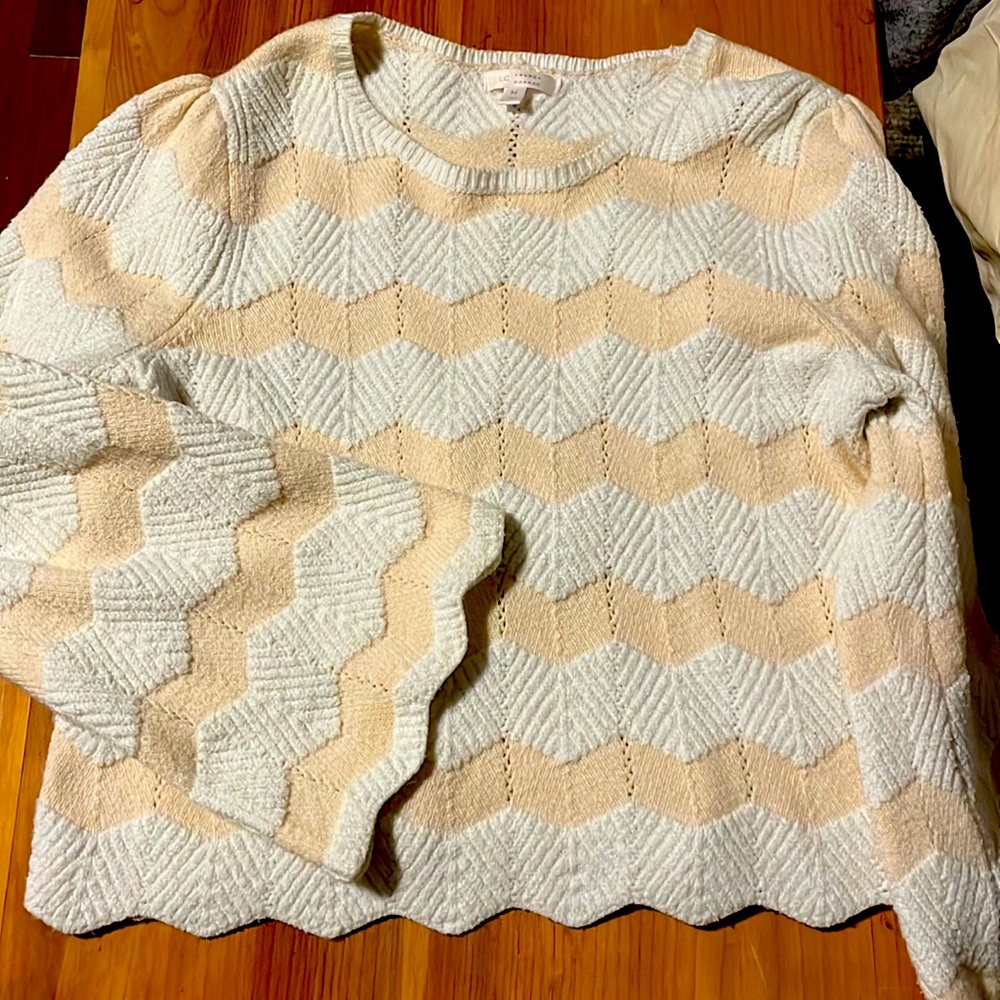 Lauren Conrad sweater. Good condition. 1 small snag on elbow shown in pictures.